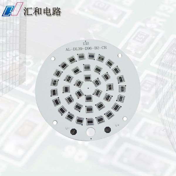 贴片铝电解电容是固态电容吗，贴片铝电解电容是固态电容吗为什么？